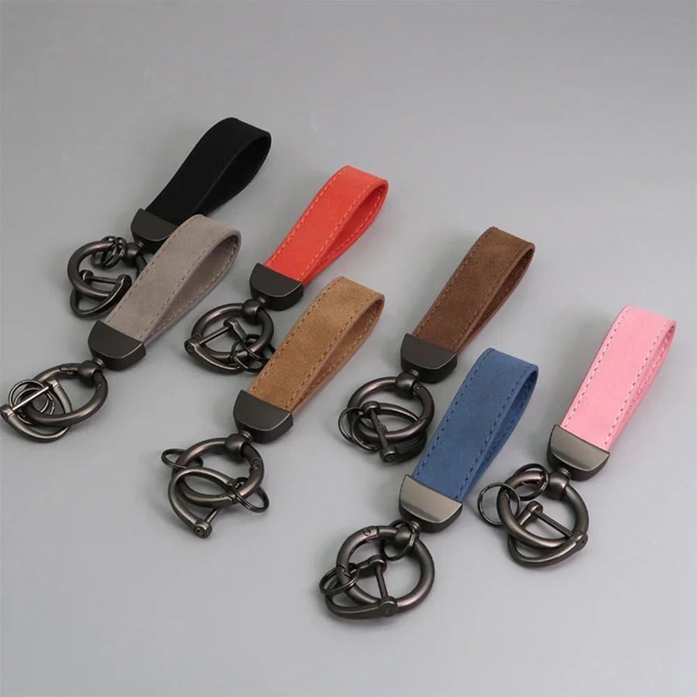 

Luxury Car KeyChain Genuine Leather Key Chain Pure Color Buckle Car Key Ring Car Accessories Gift
