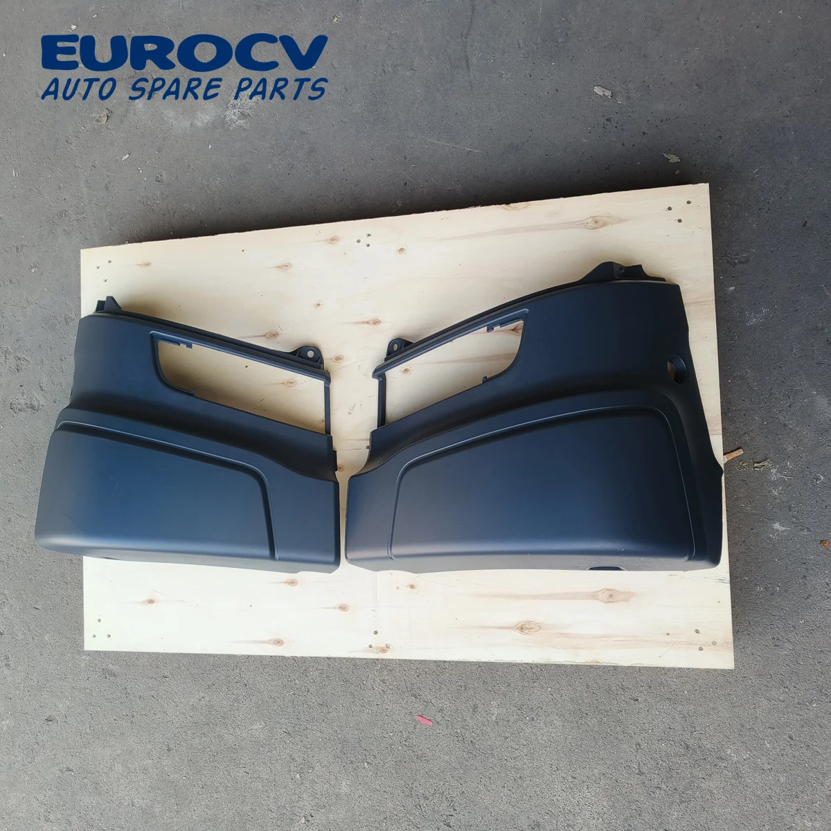 Spare Parts for Scania Trucks SCE 2474454 + 2474457 Bumper Cover Kit