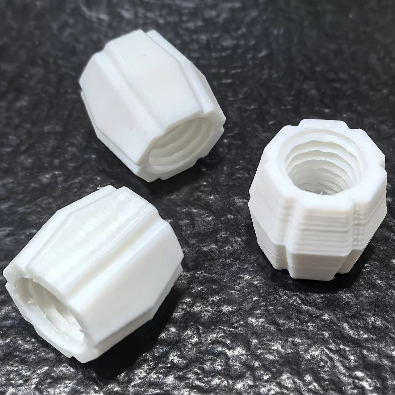 2/4/6pcs 3D Printed Toothpaste Squeezer - Practical & Eco-Friendly Bathroom Accessory for Complete Toothpaste Usage - Available