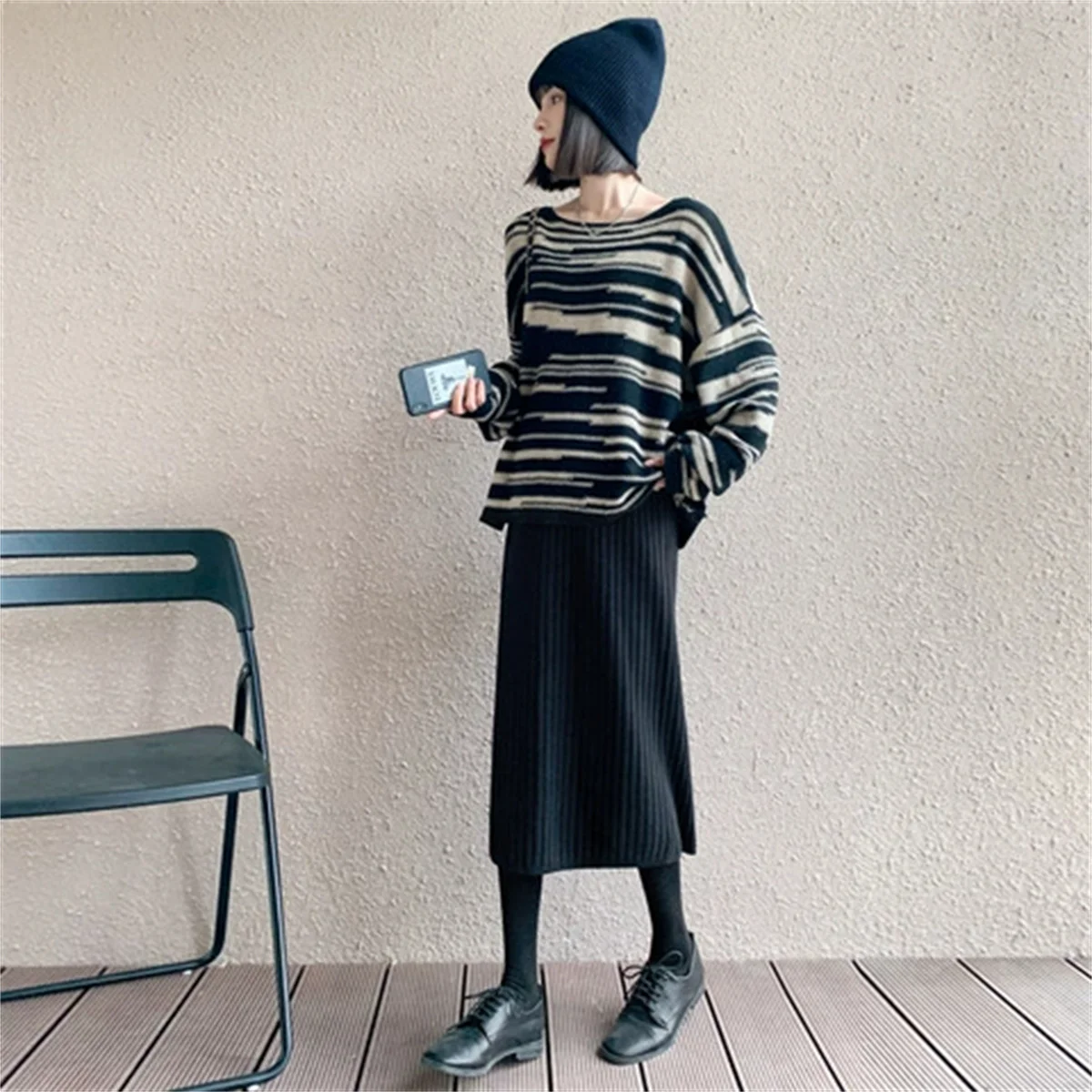 Pregnant women skirt in the long knitted belly skirt high-waisted slimming package hip over the knee bottom