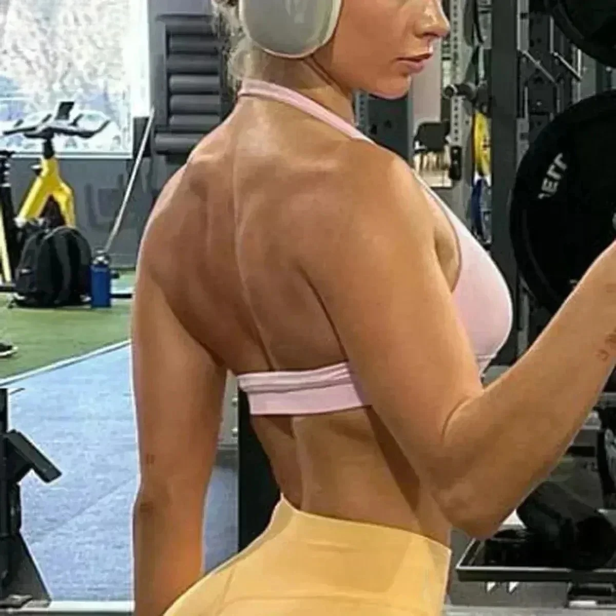 Impact Sports Bra for Women Seamless Halter Bra Sexy Open Back Yoga Top Bras Workout Strappy Gym Crop Top Padded Sportswear