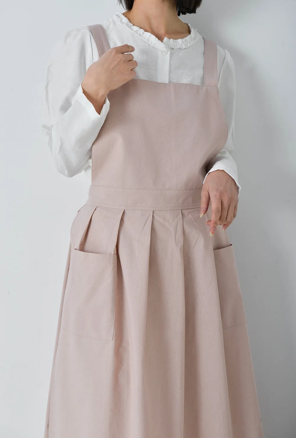 

All-cotton waterproof Korean solid color adjustable extended apron Kitchen Coffee Shop Bookstore Florist cotton and linen bib