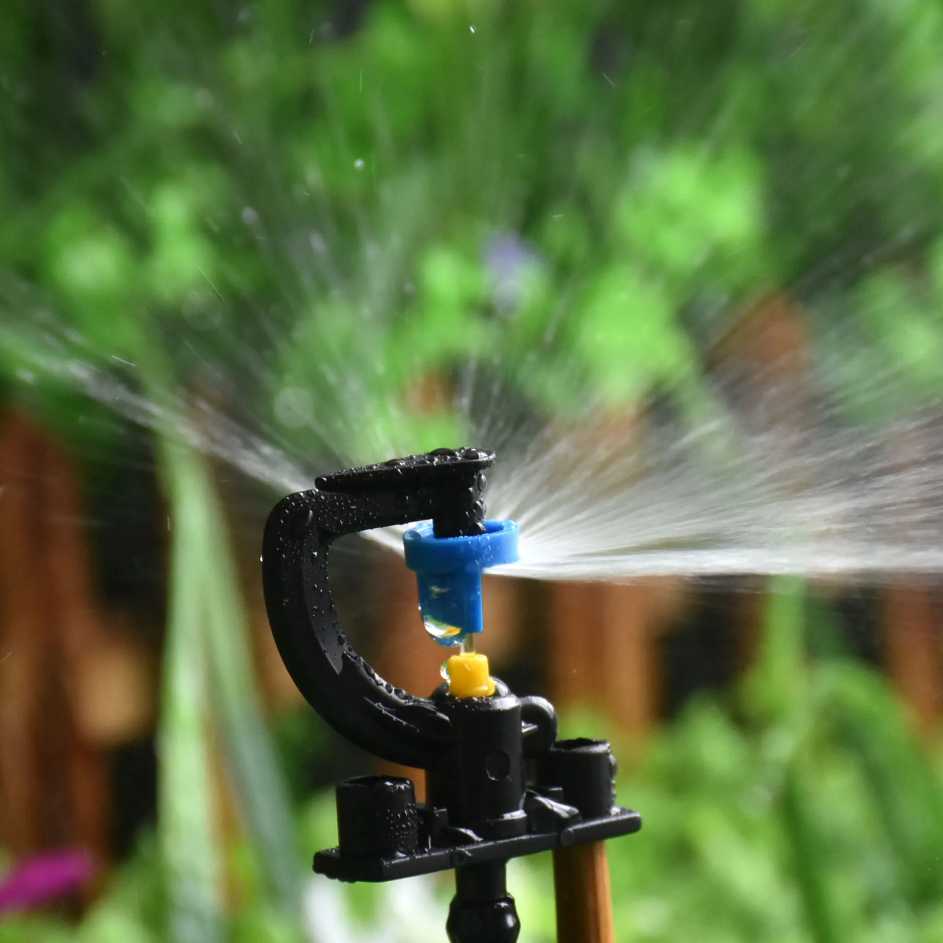 Garden Sprinkler Irrigation Sprinklers Garden Irrigation Nozzle G-Type 180 360 Degree Rotating