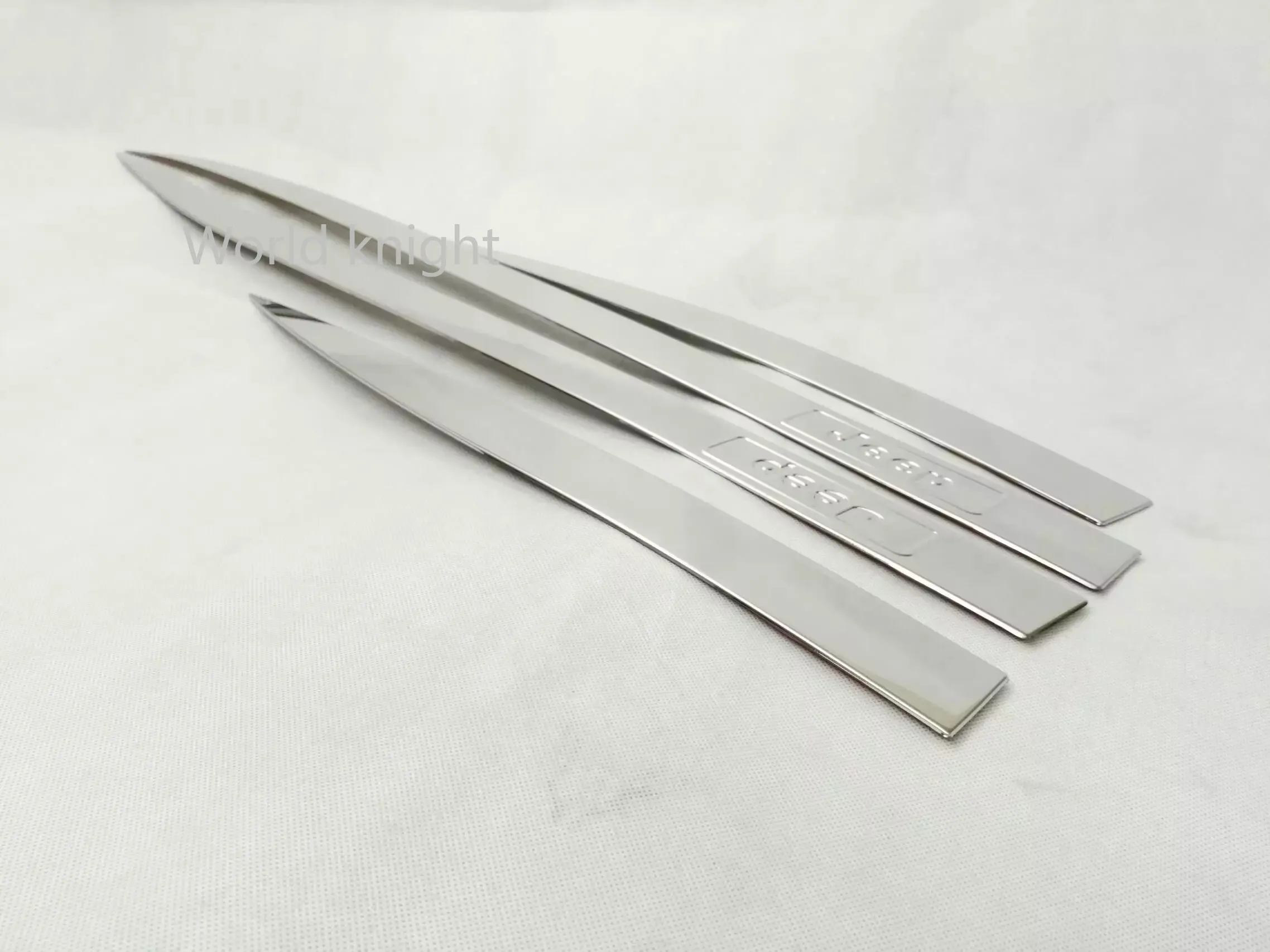 

Stainless Steel Side Door Body Molding Decoration Strip Cover Trim 4 Pcs / Set Fit For Jeep Compass 2017 2018 2019 2020