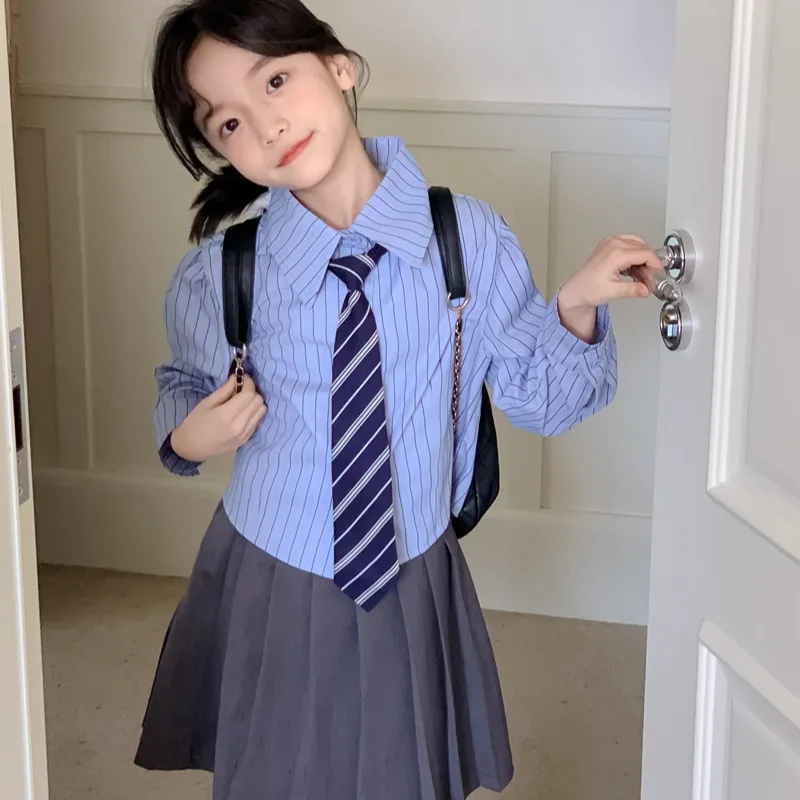 용수철 스타일 여아 셔츠 플리츠 세트 스커트, 중년 및 젊은 어린이 탑, 유행하고 트렌디한