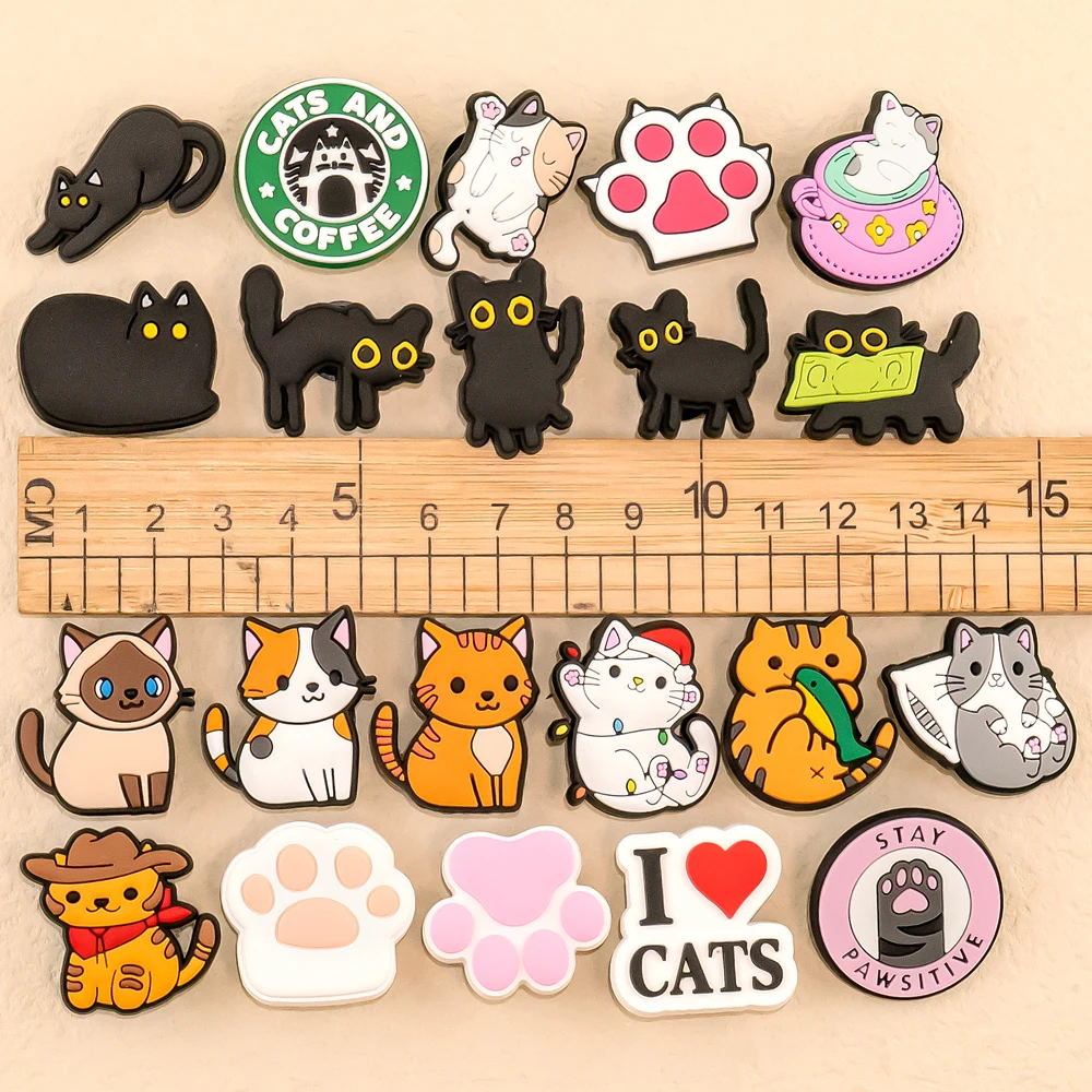 1pcs PVC Cats Shoe Charms Cute Animal Shoe Decorations Pins for Women Girls Kids Sandal Clog Buckles Black Cat Accessories Gifts shoe charms