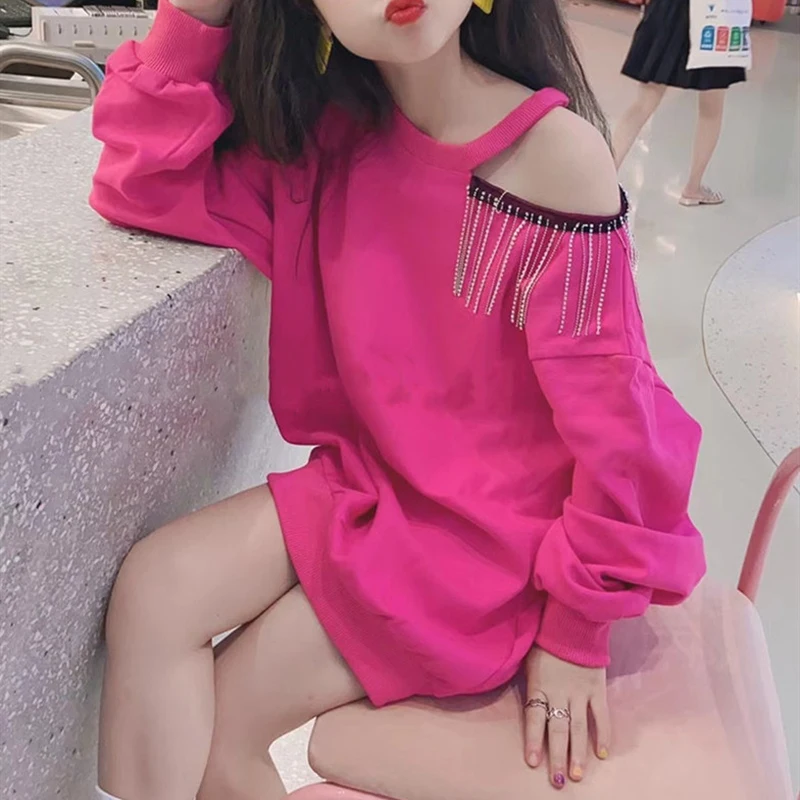 

Girls' Spring and Autumn T-shirts, dresses, mid length sweaters, new off shoulder fringed skirts, round neck pullovers, fashiona