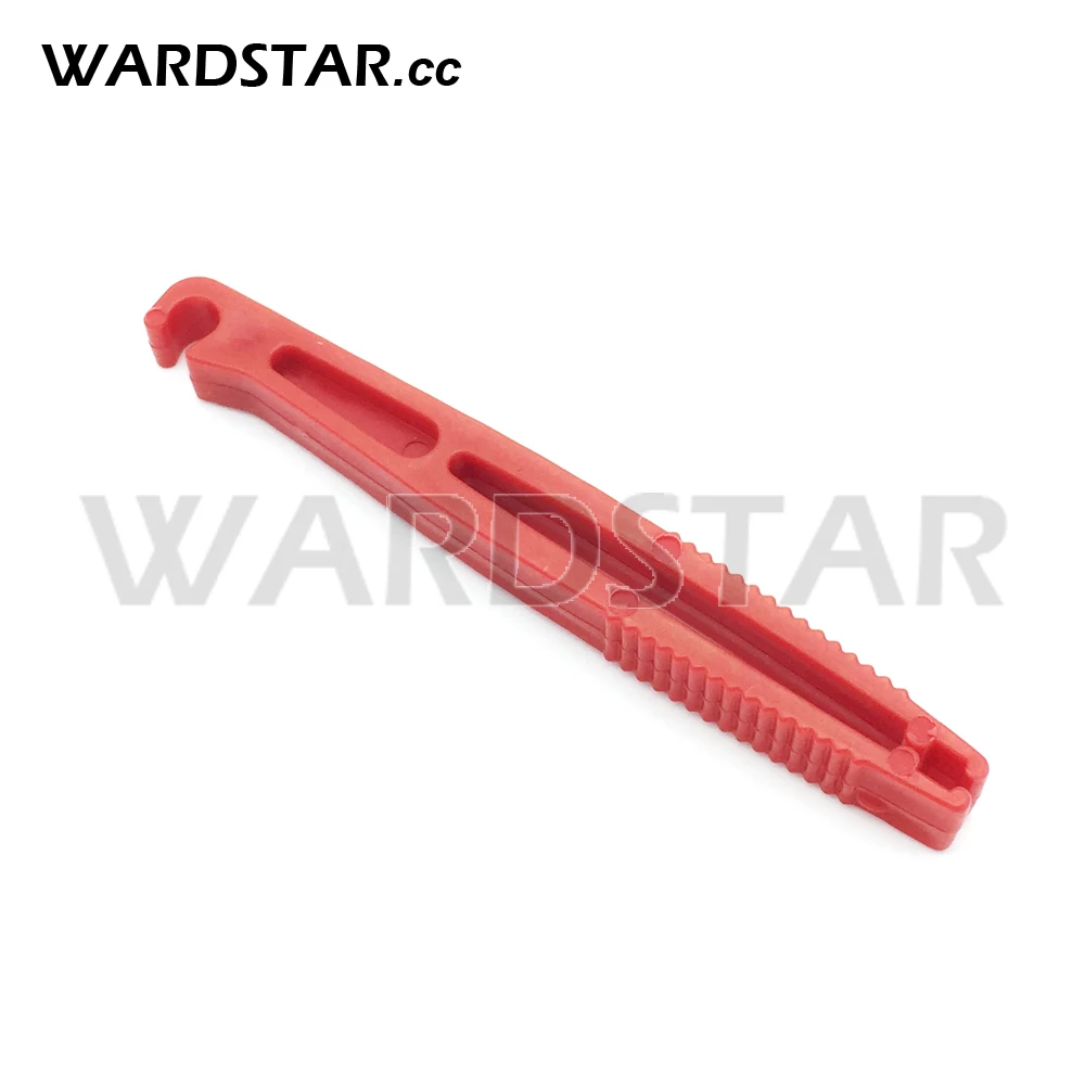 Fuse Puller Universal Blade Car Automobile Fuse Clip Tool Extractor Car Holder