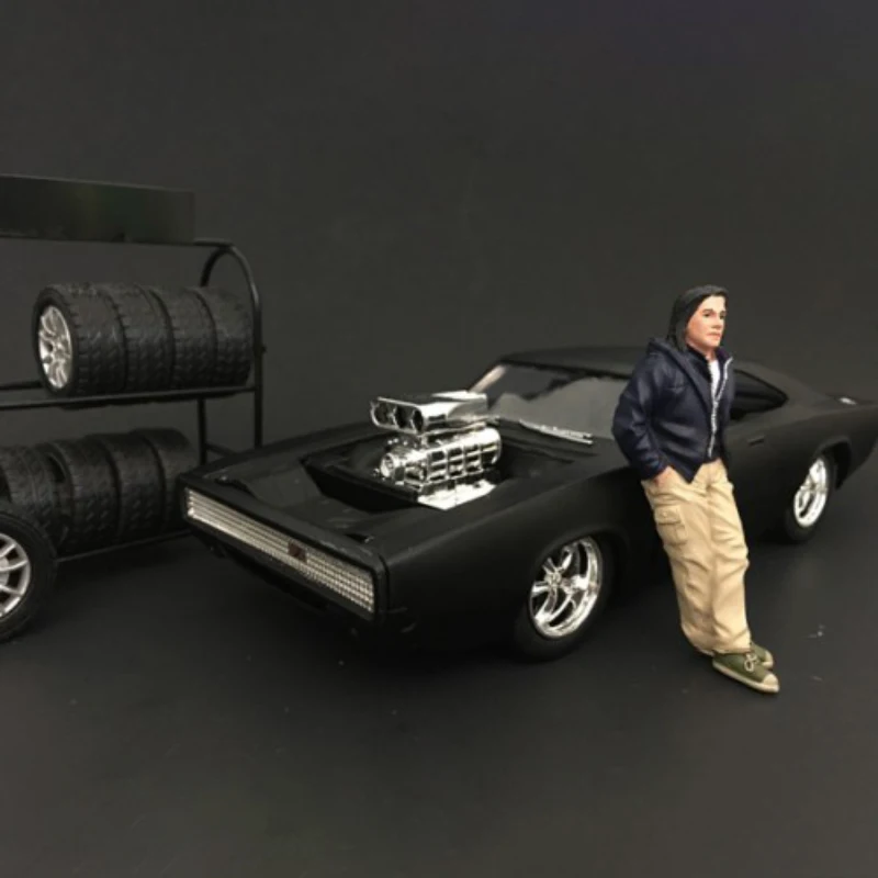 

1pcs AD Scene Doll 1:18 Scale A handsome man with long hair Male Figure 77433 Collectible