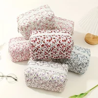 Quilted Makeup Bag Floral Cosmetic Bag Aesthetic Cute Travel Toiletry Bag Organizer cotton Makeup Brushes Storage Bag 1
