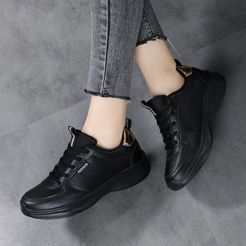 Women Lightweight Comfortable Casual Sneakers Ladies Non-Slip Sports Jogging Shoes High Quality Autumn Waterproof Running Shoes