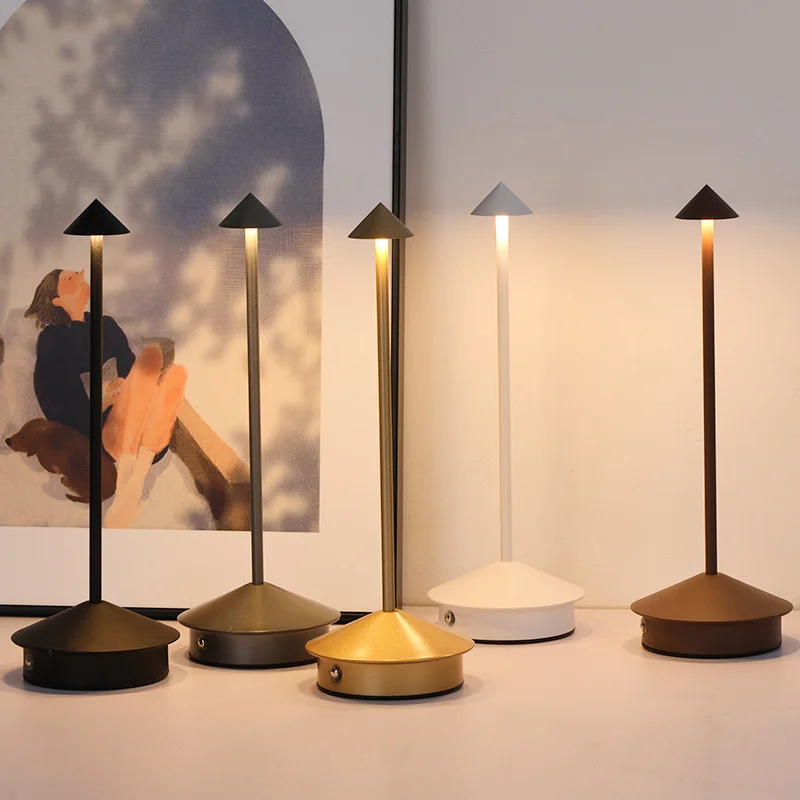 Rechargeable Table Lamp Creative Dining Touch Led Hotel Bar Coffee Pina pro Table Lamp Lampada Da Tavolo Decorative Desk