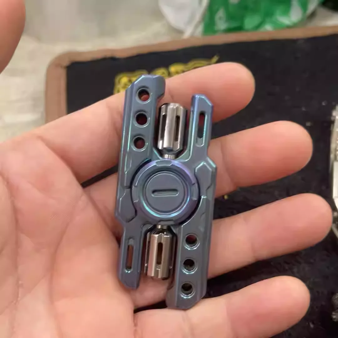 

Плазменный гироскоп для пальцев Mackie, циркониевый цвет