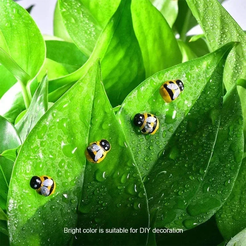 Self Adhisive Wooden Bumble Bees and Tiny Ladybugs for Crafts Scrapbooking DIY Party Home Garden Decoration 100pcs