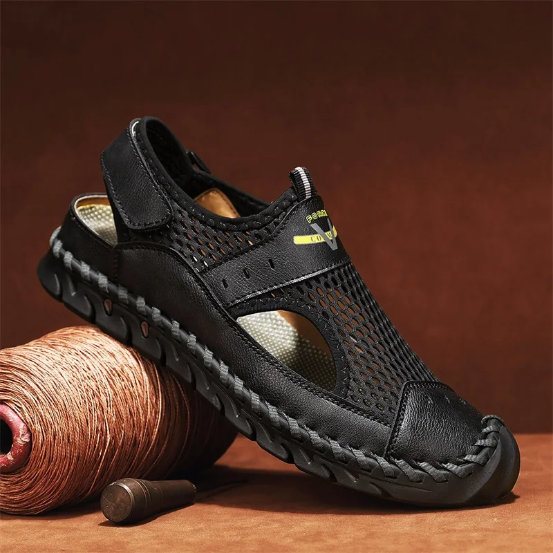 Sports Shoes Summer Sandals Quick Dry Wading Aqua Shoes Men Beach Sandals Fashion Summer Walking Shoes Breathable Mesh Non-Slip Male Outdoor Sandals