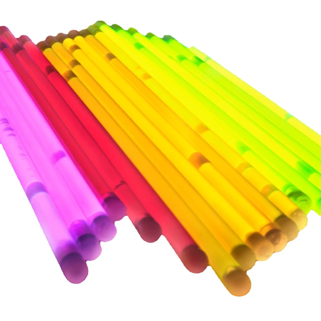 100Pack 8 Inch Glow in the Dark Light Up Sticks Party Favors Glow