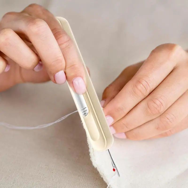 Seam Rippers for Sewing 2-in-1 Thread Remover Sewing Seam Ripper Tool Ergonomic Seam Ripper Thread Remover Tool Needle Threader