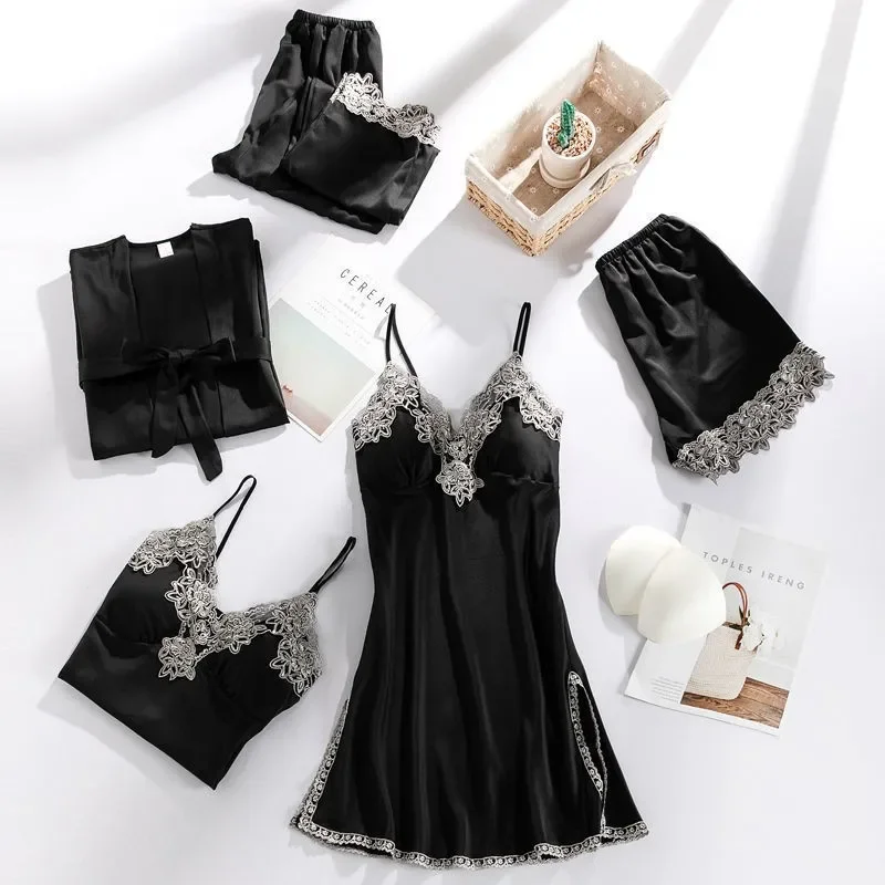 طقم بيجامة حرير 5 قطع دانتيل