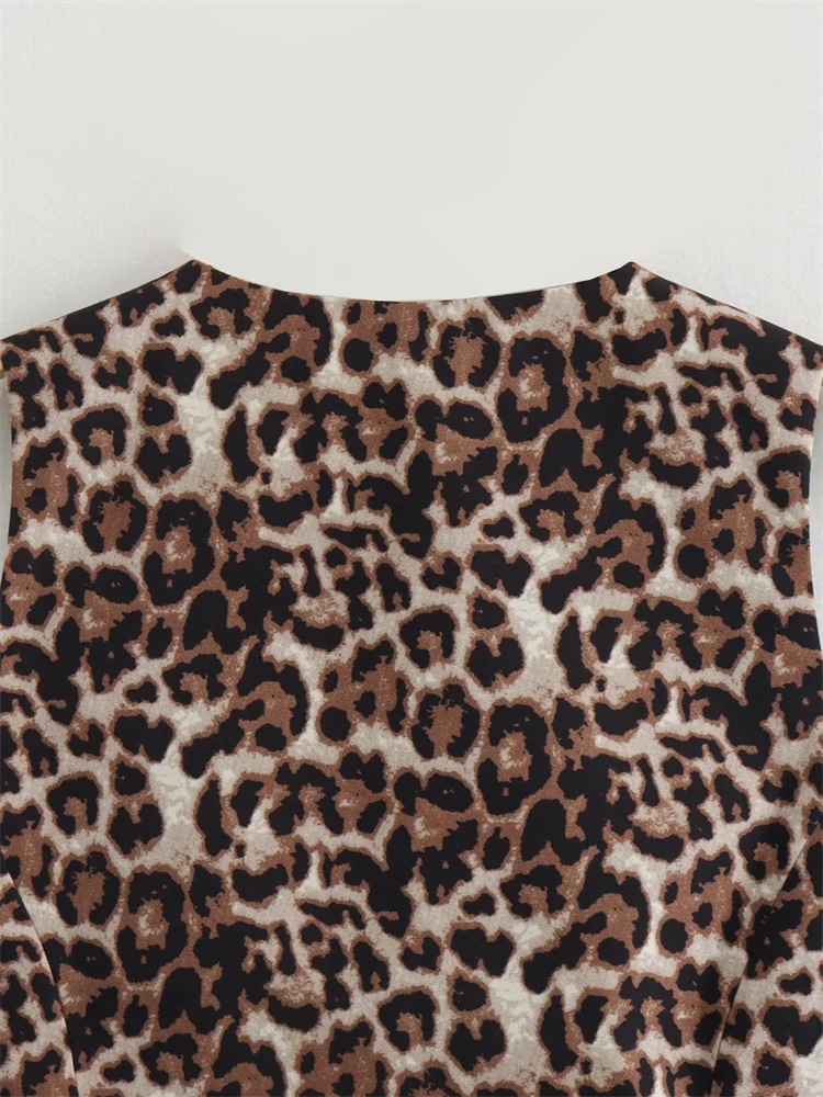 Zevity Women Euro Style V Neck Leopard Print Breasted Short Vest Jacket Ladies Retro Cardigan Slim WaistCoat Tops CT6198 4