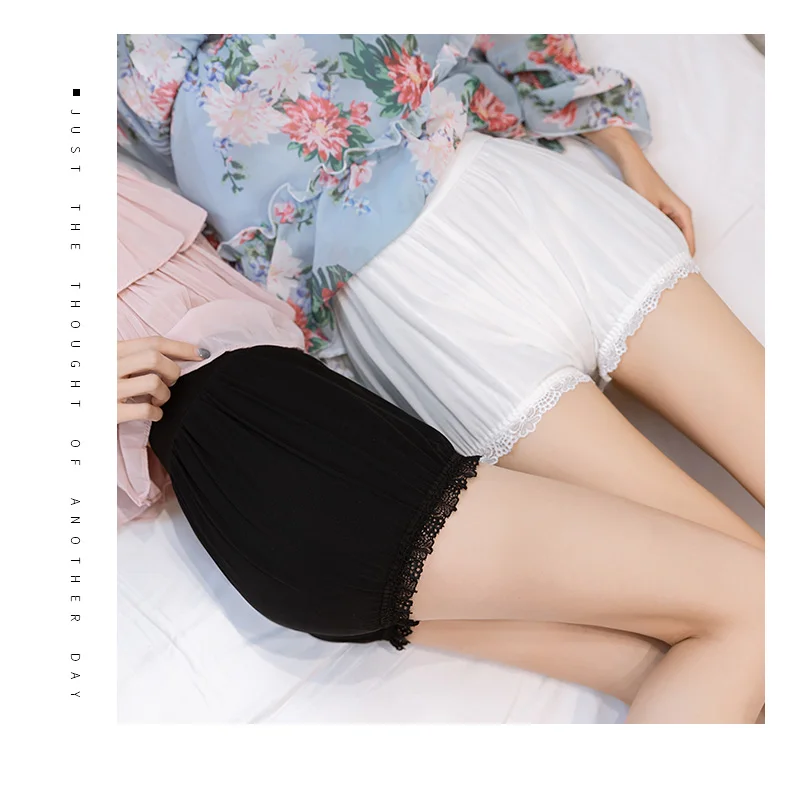 Oversized Lantern Pumpkin Pants Lace Hem Wide Elastic Waist Summer Thin for Women Skirts Solid Color Short Liner Slip Inner Wear