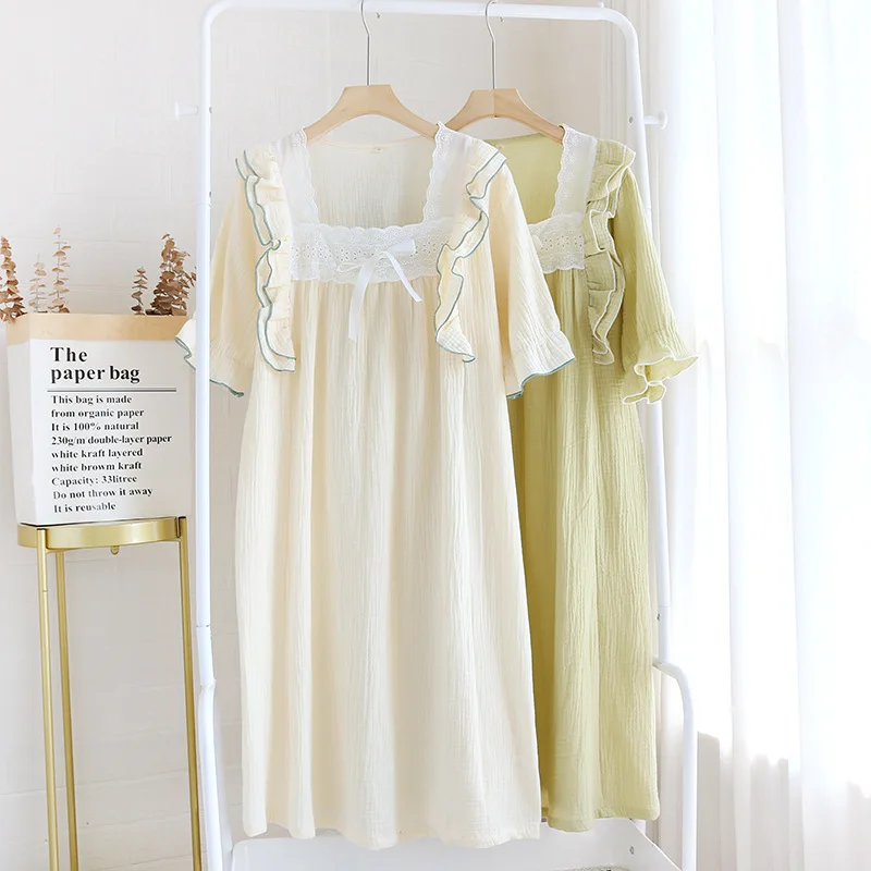 Nightgowns made from organic cotton