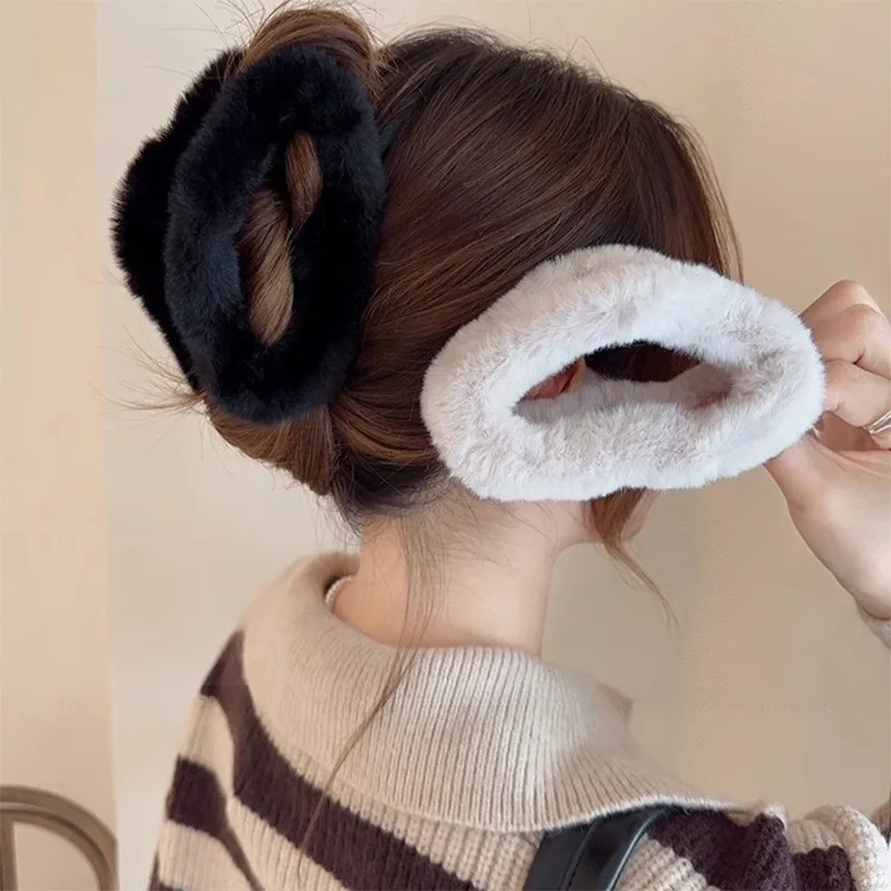 Winter Imitation Rabbit Plush Hair Claw Clip Women Girls Large Clouds Hairpins Hair Accessories Headdress Autumn Ornaments traditional chinese white clouds brush woolen rabbit hair brushes chinese calligraphy regular script brush pen painting supplies