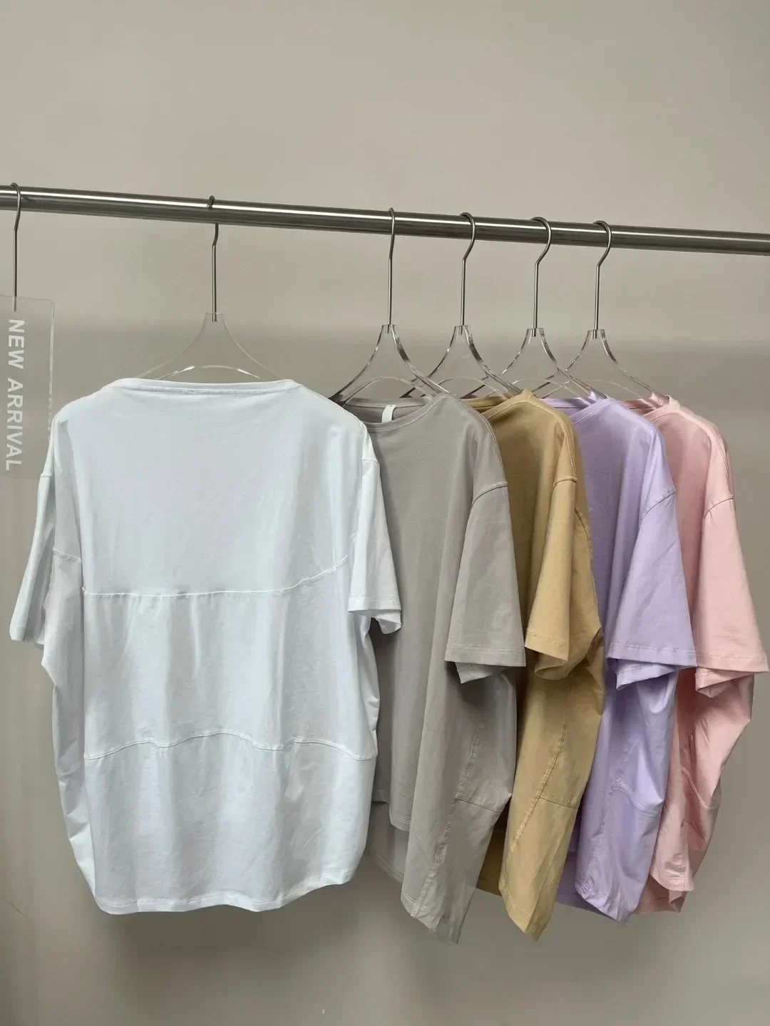 Рисунок 4 - Свободные топы Для Йоги Lulu