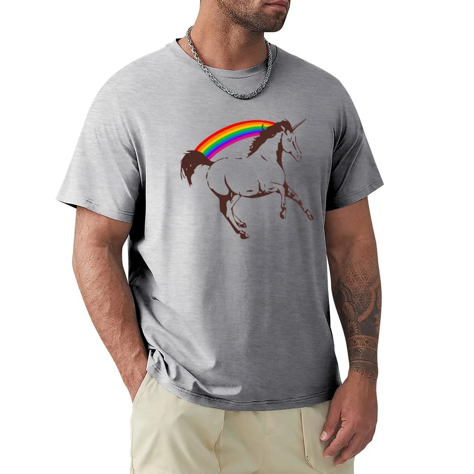 

Unicorn with rainbow T-Shirt oversizeds vintage clothes customizeds mens graphic t-shirts hip hop