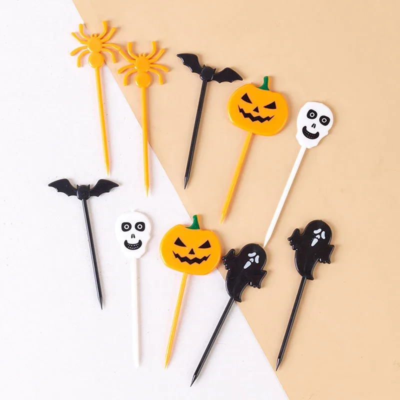10pcs Random Halloween Fruit Fork Cartoon Children Cake Dessert Pick Toothpick Lunch Pick Food Fork Bento Party Decoration