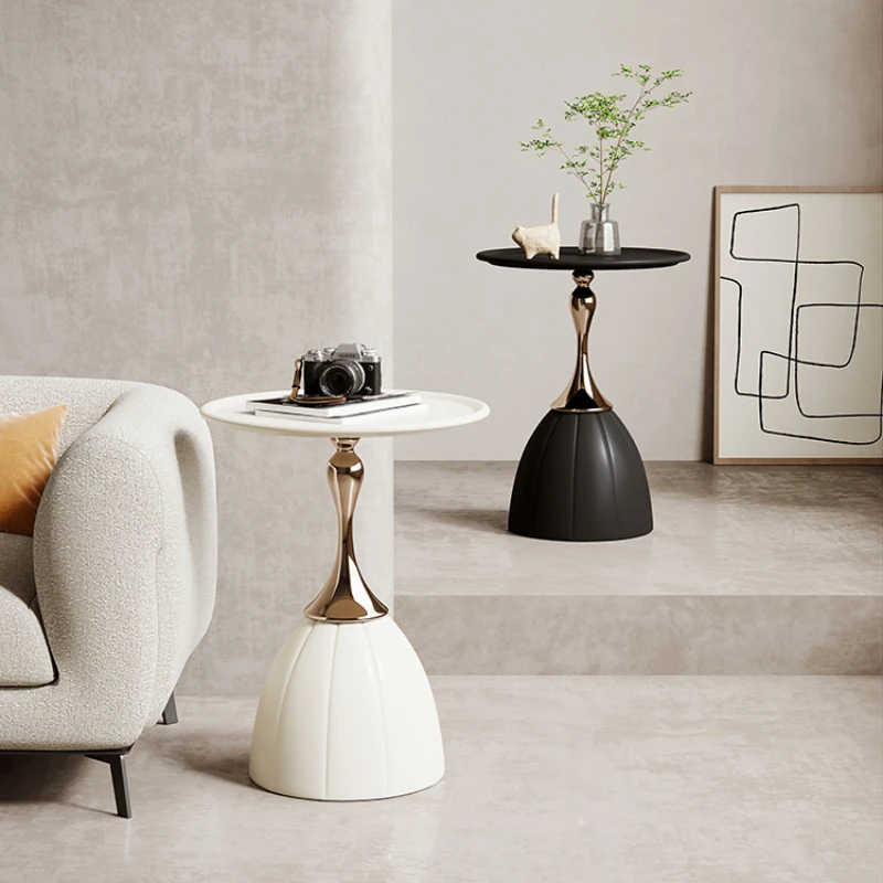 *Living room, sofa side, side cabinet, coffee table