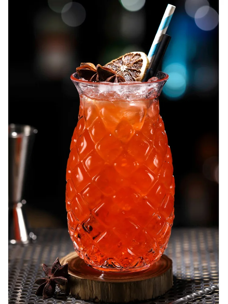 (1pcs) New Bar Pineapple Cocktail Glass Creative Relief Restaurant Drinking Cup Juice Glass Gift