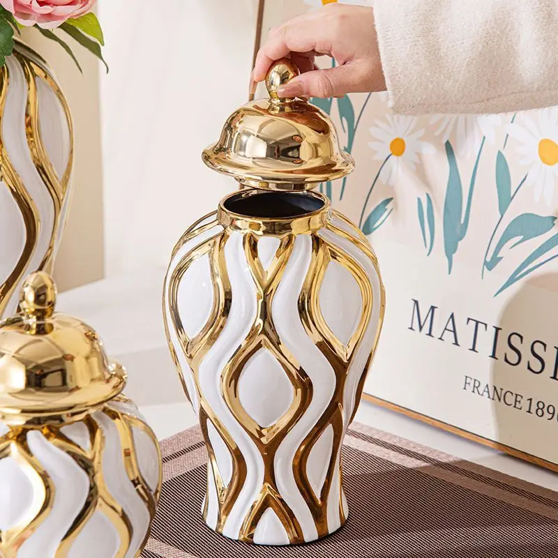 Ceramic Ginger Jar Golden Vase Geometric Pattern Porcelain Storage Tank Ceramic Crafts Ornament Home Decoration Accessories 2