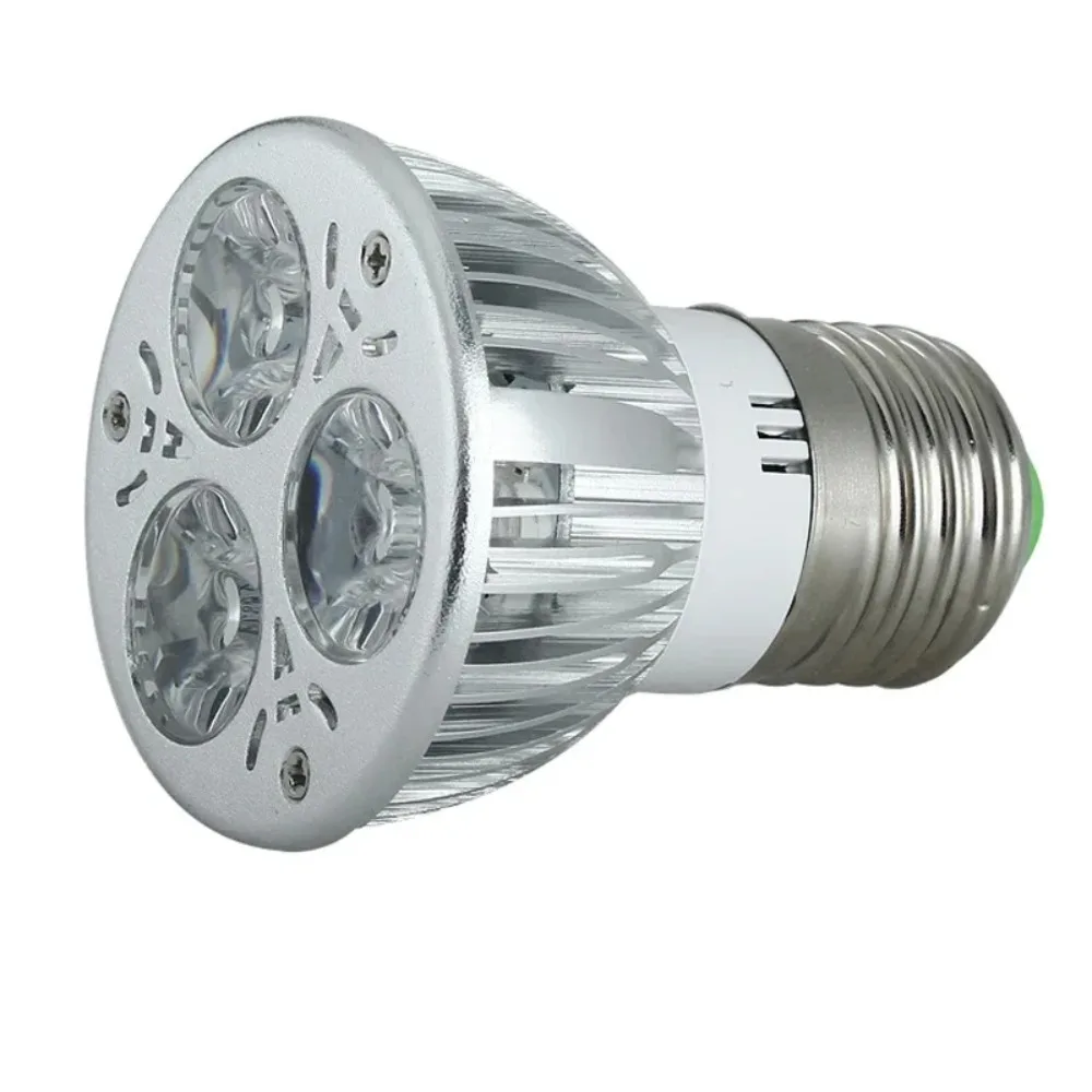 Sylvania E27 Lampadina LED 4W 4.000K 840 Lm Opale