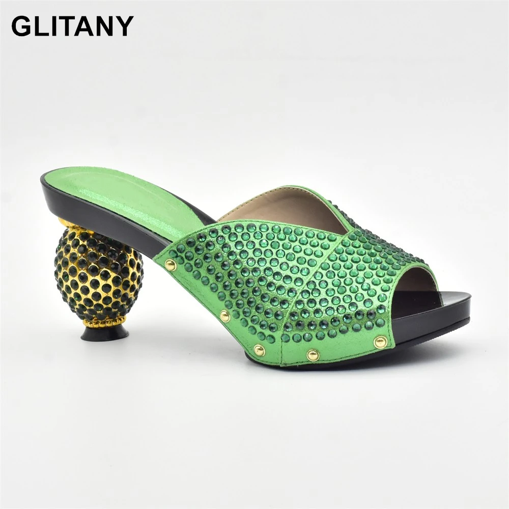 

New Fashion Round Toe Shoes Heels Elegant Italian Woman Wedding for Party Shoes Women Party Pumps Decorated with Rhinestone
