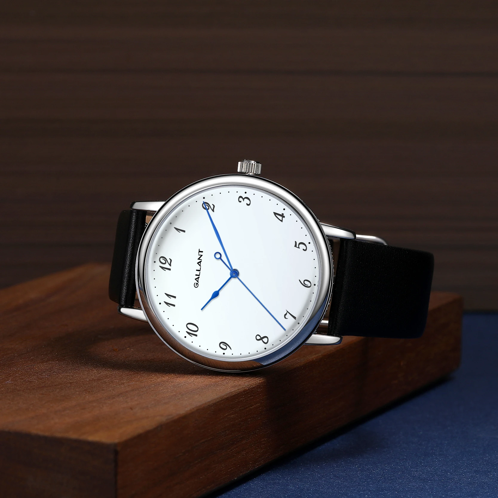 Men's Watch Luxury Classic MecaQuartz Watches for Men Leather 5ATM