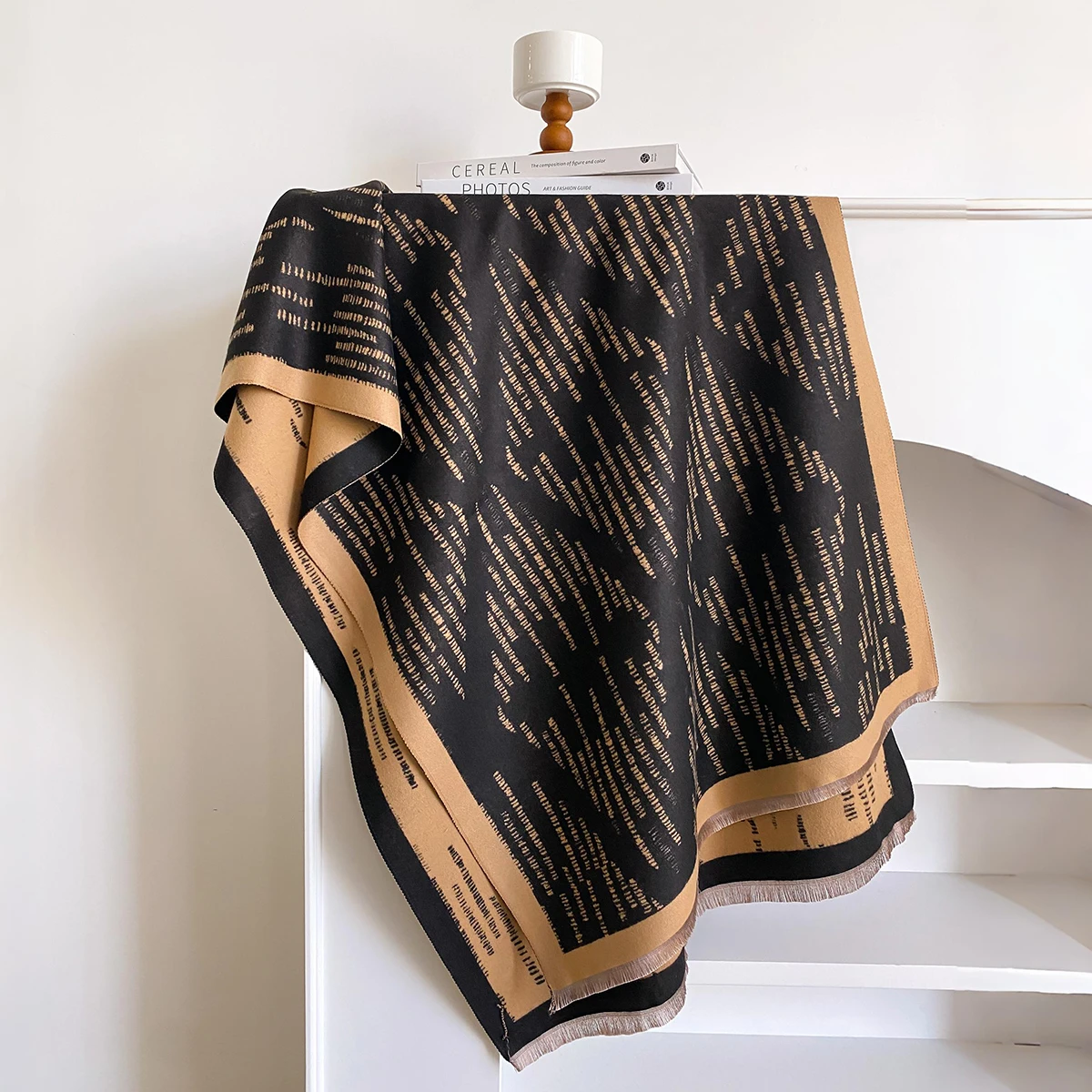 2025 New Women's Stripes print Warm Shawl Simple Thick Imitation Cashmere Scarf with Jacquard Ideal for Autumn and Winter