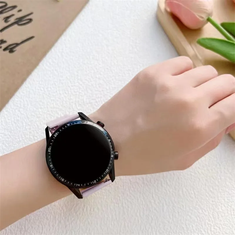 Elegant Carbon Fiber Bracelet Band - Premium Design