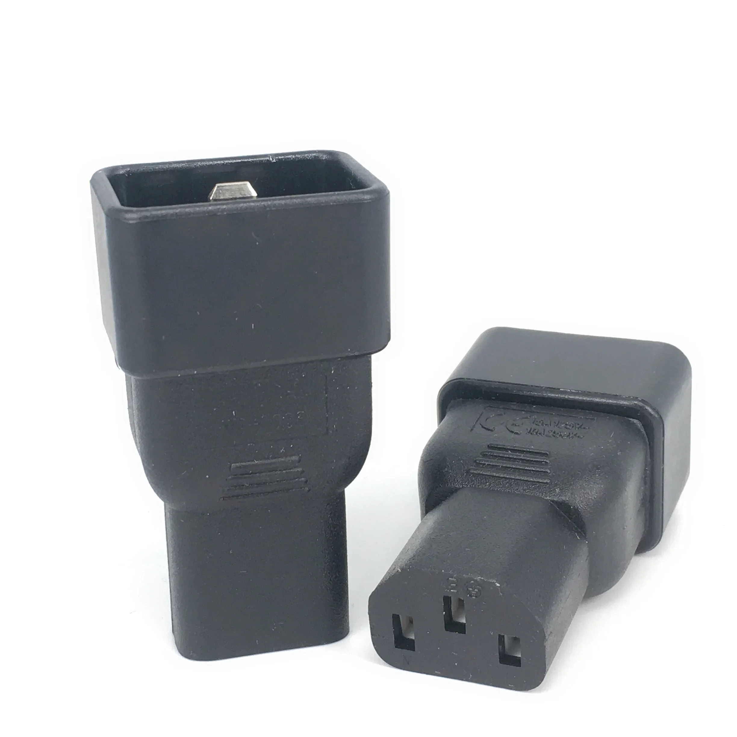 C13-C20 PDU USP  , ǻ   ȯ , IEC C20 -C13 