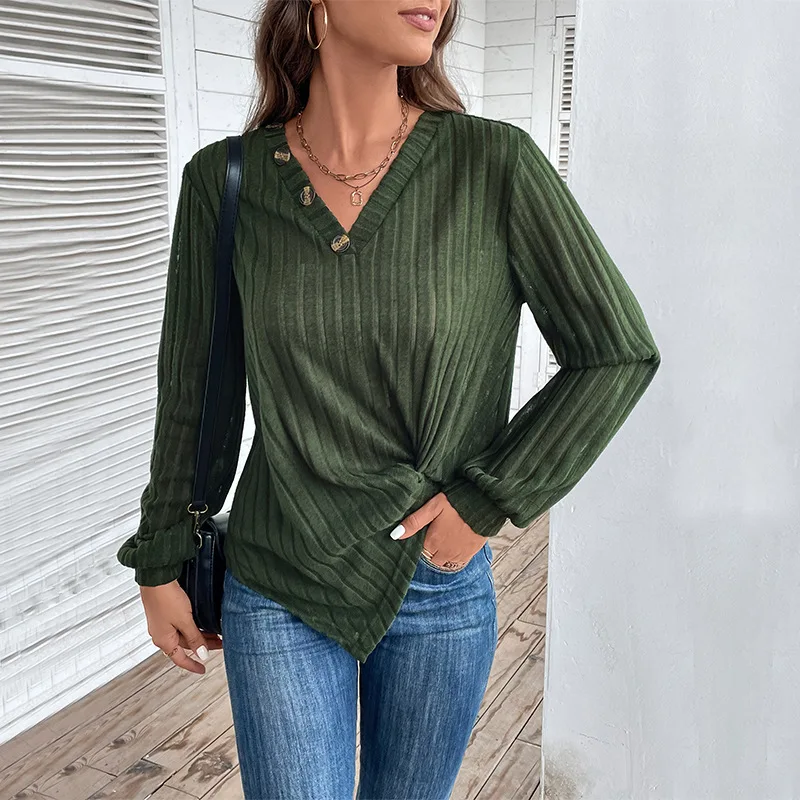 

2024 Autumn Elegant Commuter New Slim-Fit Long-Sleeved Solid Color and V-neck Sweater