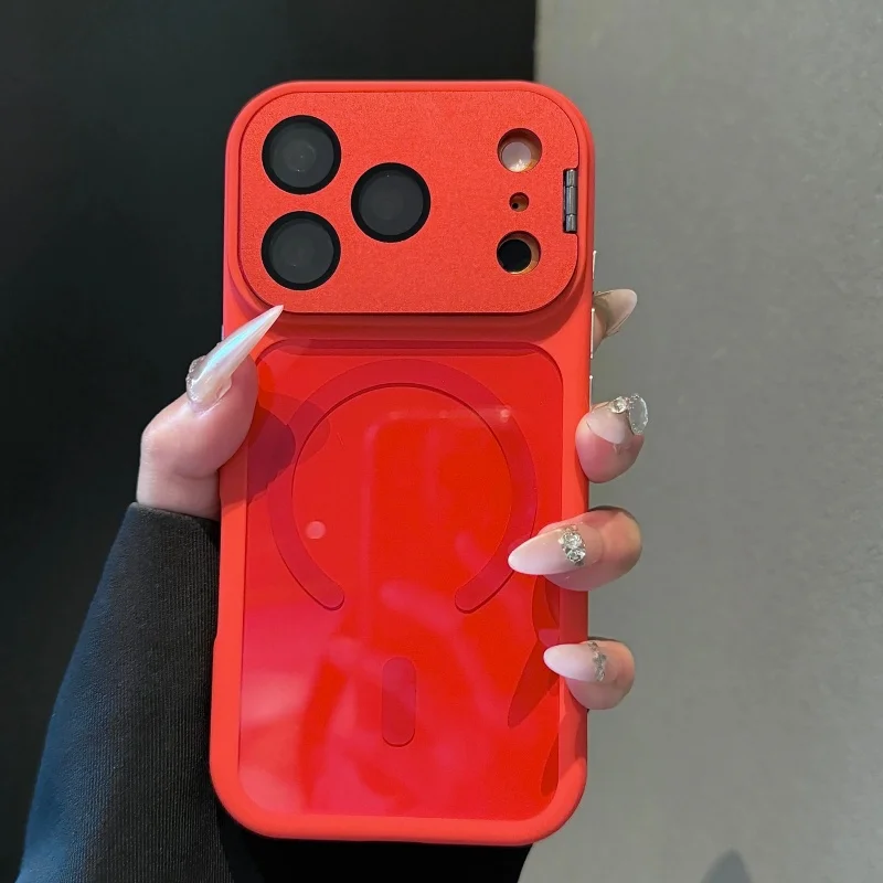 Sleek Matte Metal Camera Protector with MagSafe-Compatible Magnetic Shockproof Cover