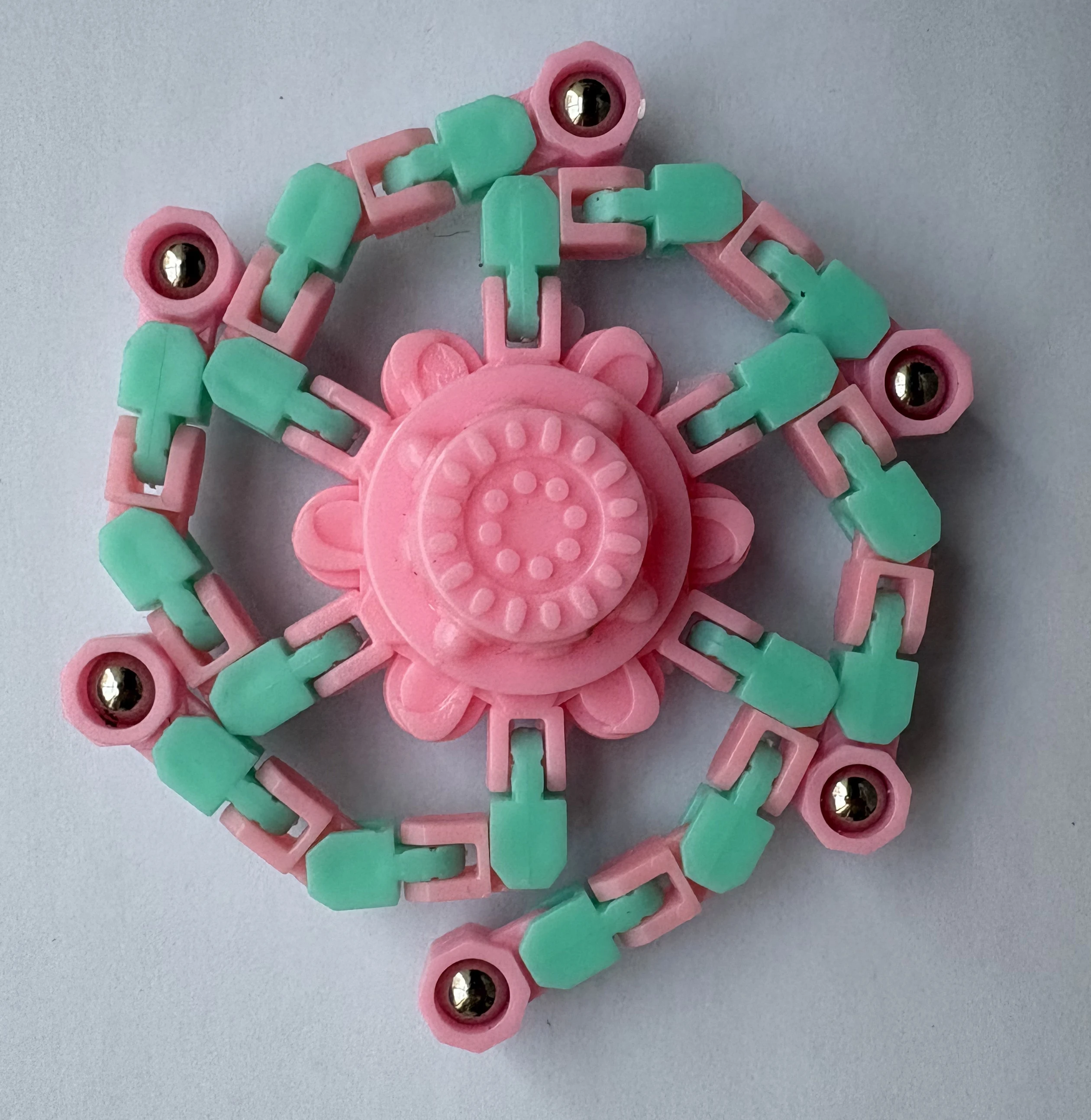 Colorful Deformed Fidget Chain Toy for All Ages - Stress Relief and Fun Gift
