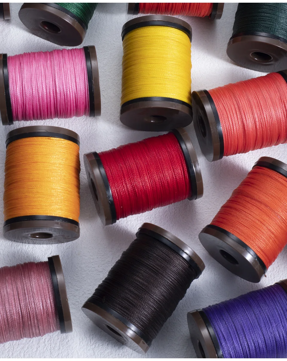 Description Picture 3 of item0.4mm 0.5mm 0.6mm Waxed Polyester Thread Cord Bracelet Wax Coated Twist String for Jewelry Making String Making Leather Sewing