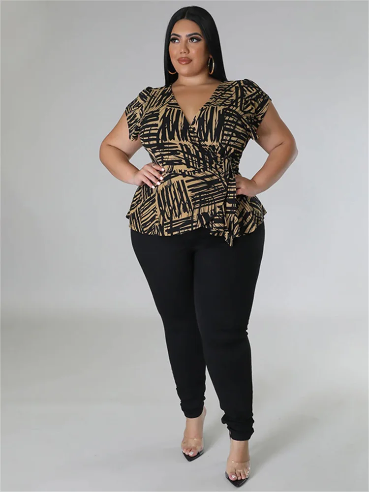 Plus Size Baddieplus Size Summer Outfit Set - Printed Top & Solid