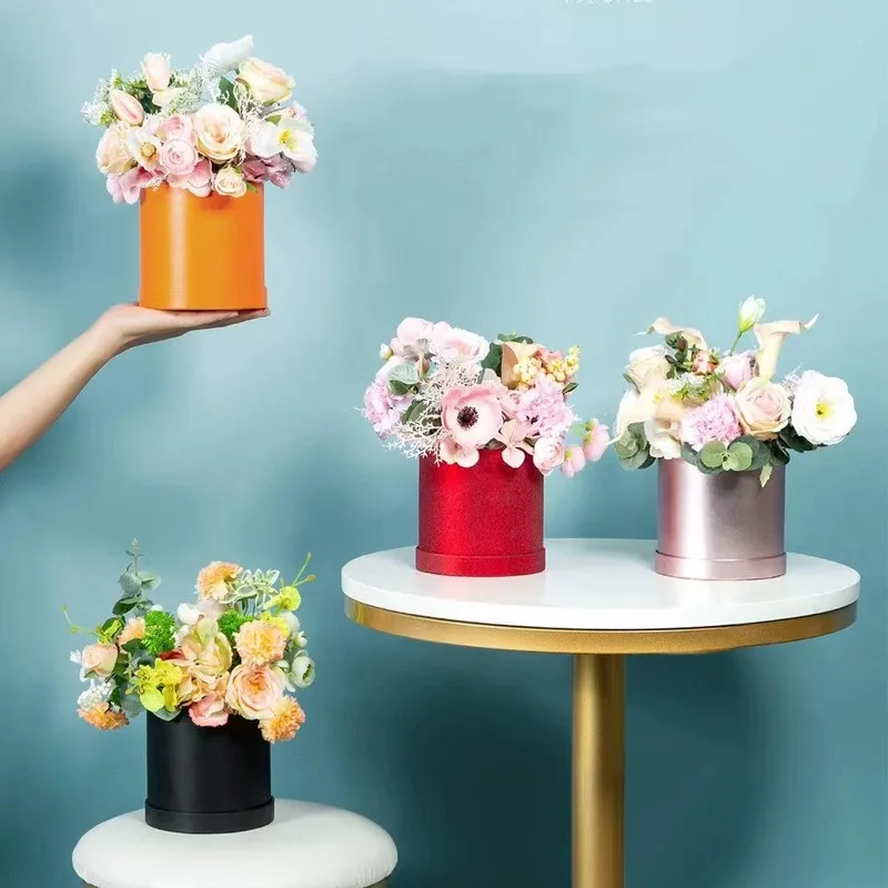 

Aluminum Film Small Cylinder Flower Bucket Macaron Color Hug Bucket Small Wedding Candy Packaging Box Palm Small Cylinder
