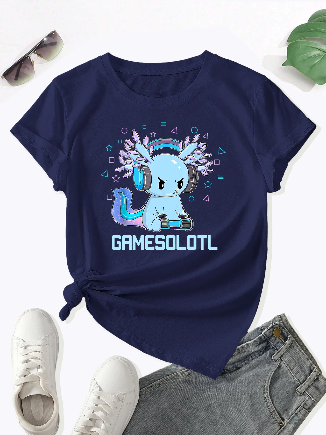 

100% cotton women's short-sleeved T-shirt, blue with earphone salamander pattern, round neck, a variety of colors can be selecte