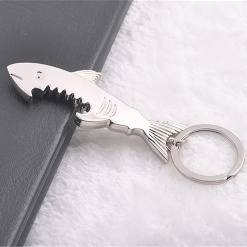 

Y085 Bottle Opener Alloy Keychain And Opener Creative Fish Keychain 1 pcs 2 in 1 Shark Shape Beer Opener Keyring Can Openers