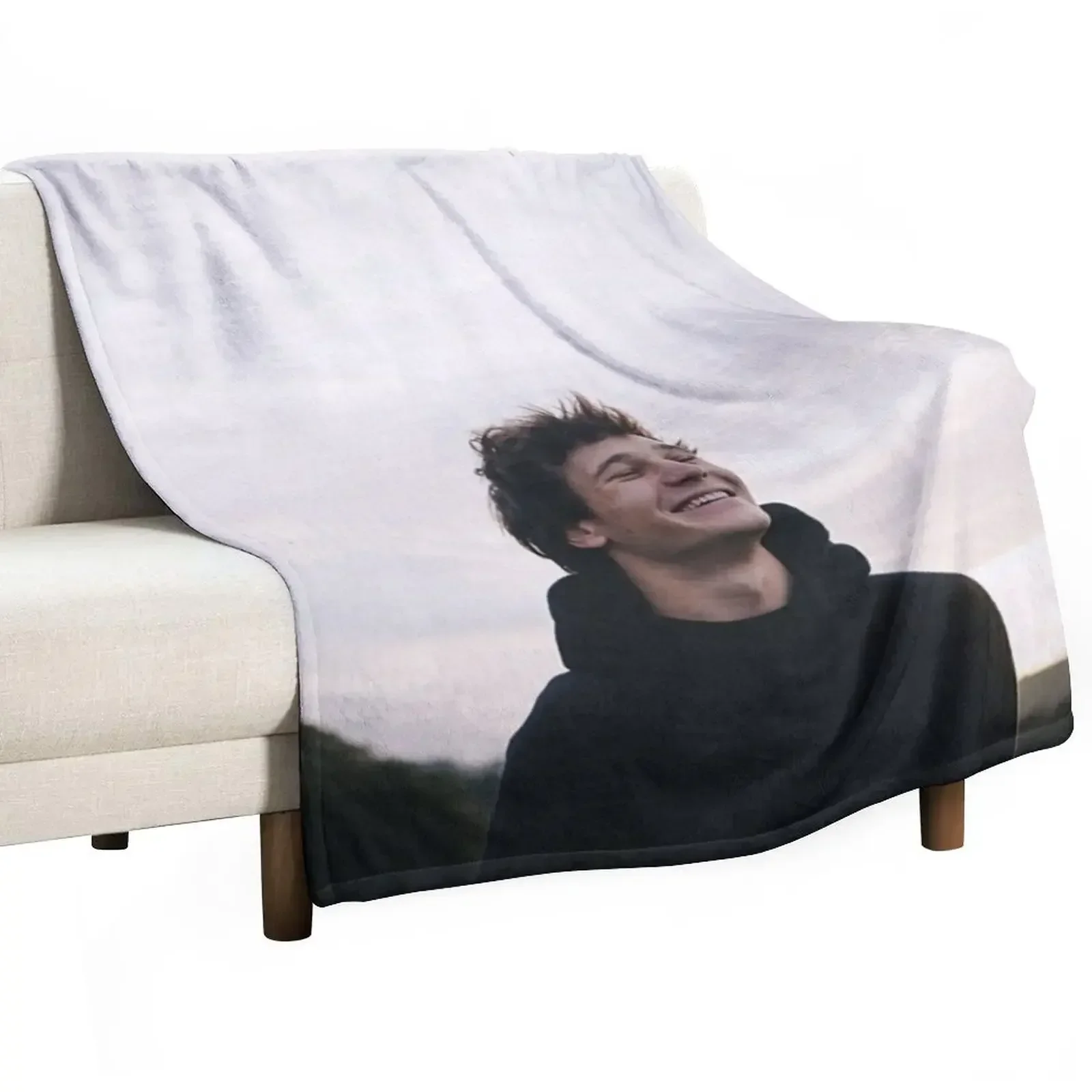 

Wincent Weiss Throw Blanket Beach Decoratives Blankets