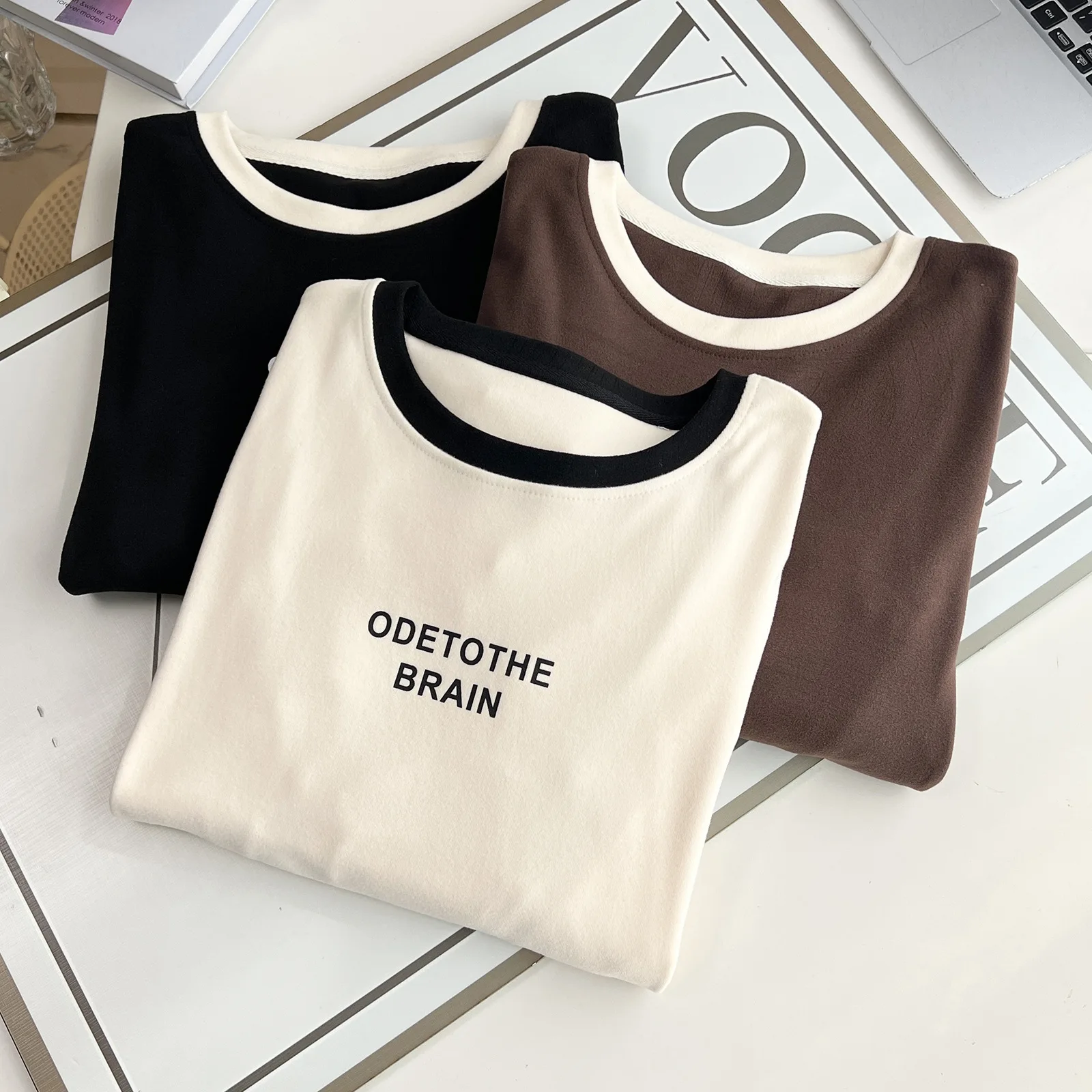 XXXXL Fashion Plus Size Women's T-Shirt Autumn And Winter New Simple Printed Small Letter Thickened DE Velvet Warm Tops 2531