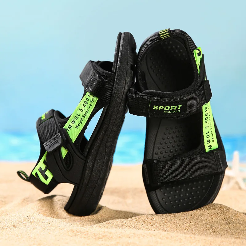 2022 Summer Kids Sandals Breathable Boys Sandals Soft Comfortable Children's Shoes Outdoor Beach Girls Lightweight Slippers