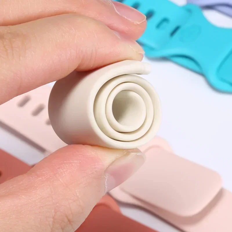 Silicone Sport Strap for Fitbit Versa and Sense - Soft Smartwatch Band Accessory